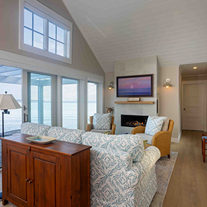 Michigan Cottage Remodeling Architects