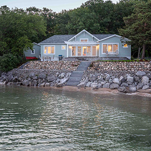 Michigan Cottage Remodeling Architects